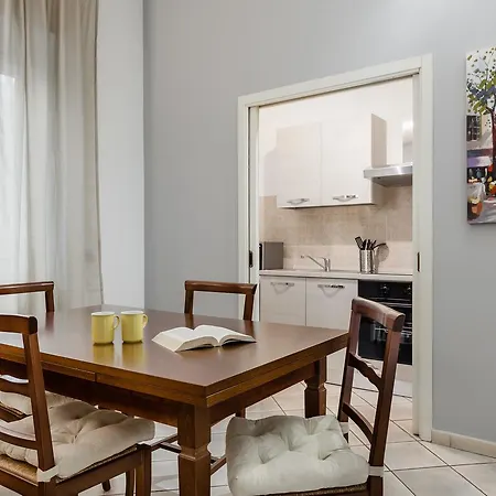 Lejlighed Italianway Coluccio Salutati